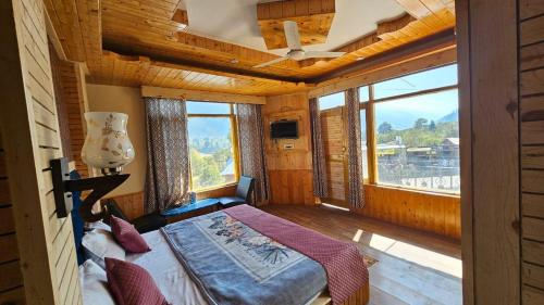 Hotel Kartik in Manali, India