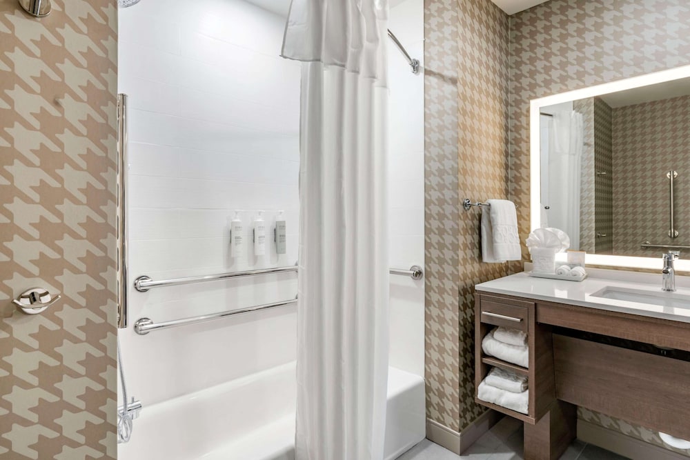 Home2 Suites by Hilton Lexington Keeneland Airport - photo 14