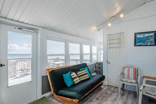 Beside the Sea by Oak Island Accommodations - photo 29