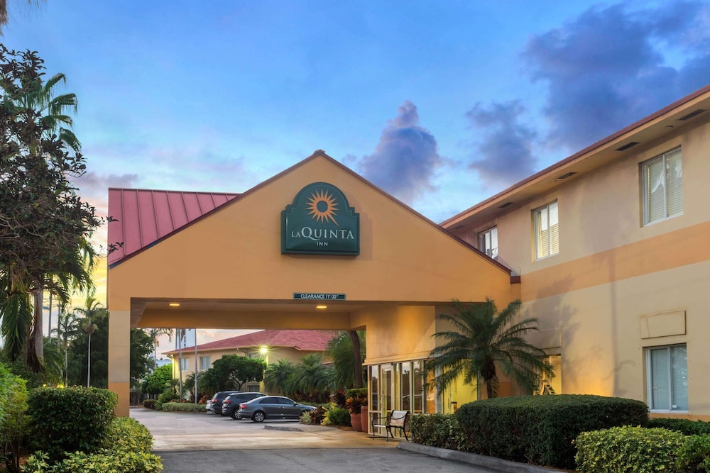 La Quinta by Wyndham Fort Lauderdale Pompano Beach - photo 34