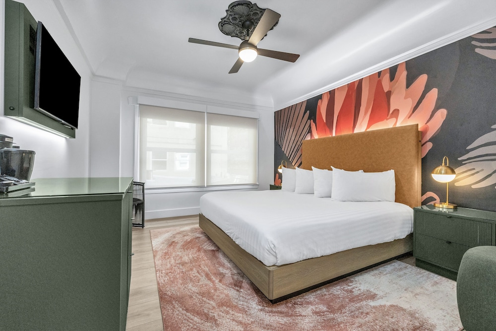 Nob Hill Hotel - photo 11