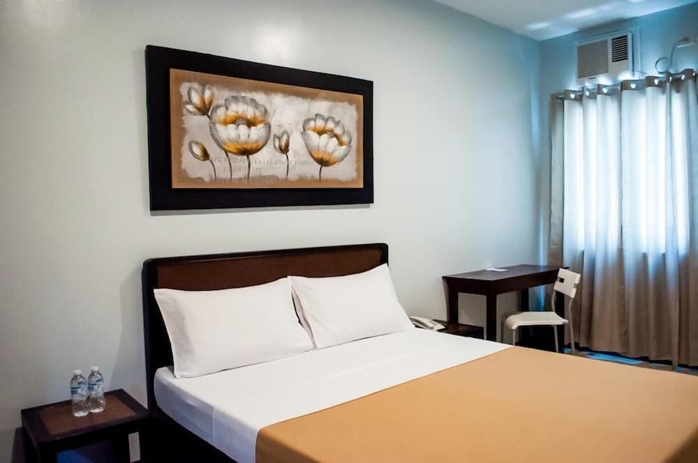 Seasons Hotel Sablayan — hotel in Sablayan