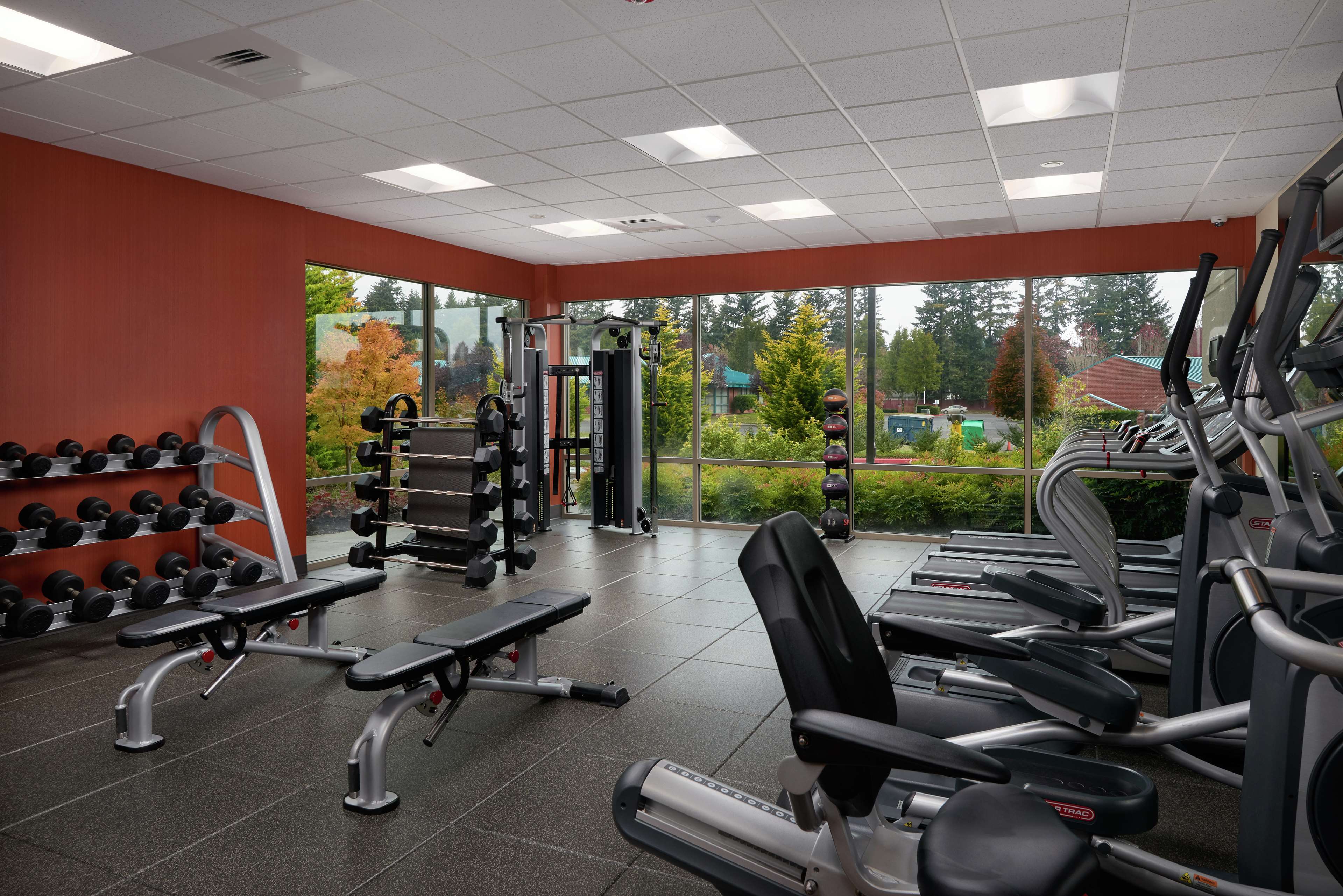Hampton Inn & Suites Portland Vancouver - photo 13