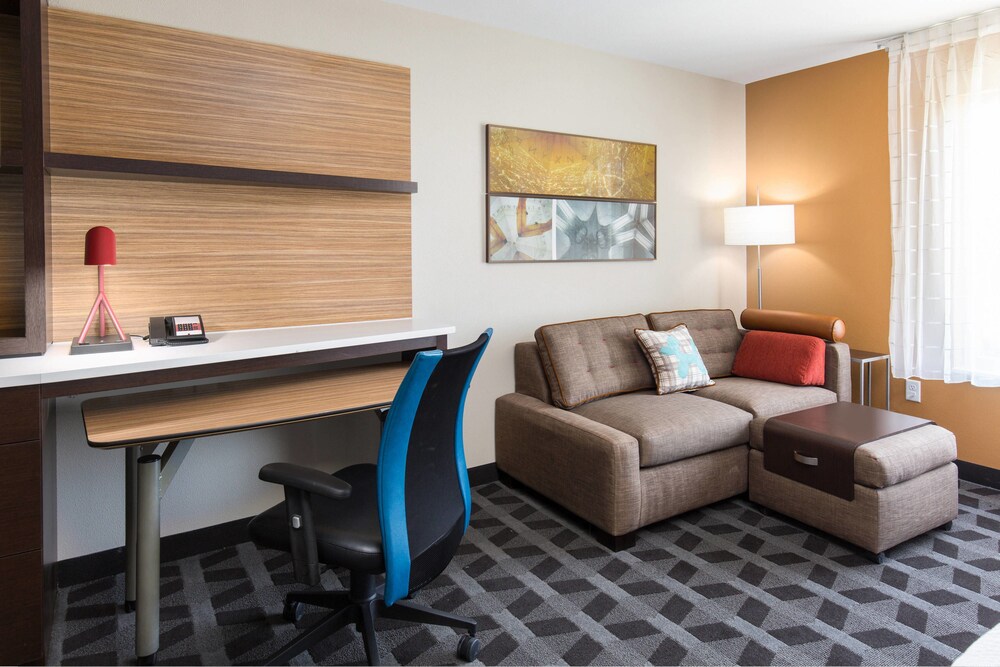 TownePlace Suites By Marriott Las Vegas Stadium District - photo 8