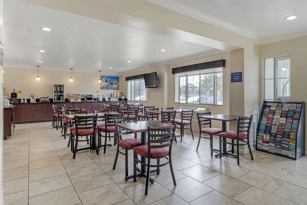 Best Western Salinas Monterey Hotel - photo 4