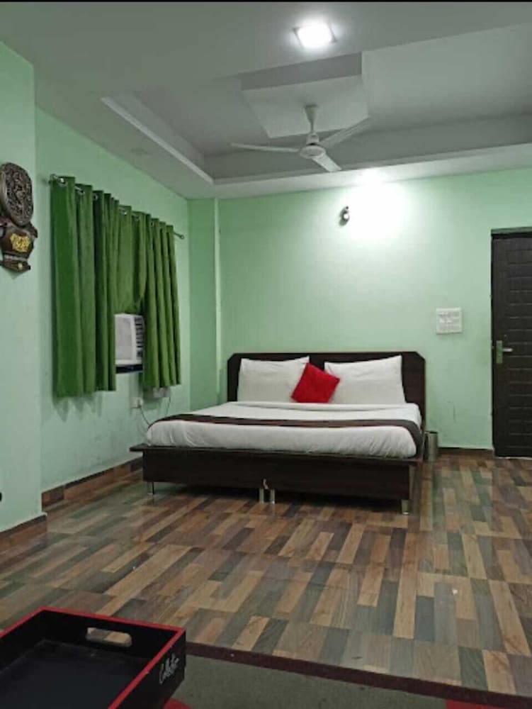 Hotel Rameshwaram Inn - carbon neutral hotel in Rishikesh