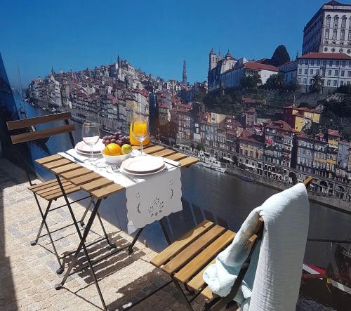 Cellars Center House — 4-Star Luxury Hotel in Vila Nova De Gaia, Portugal