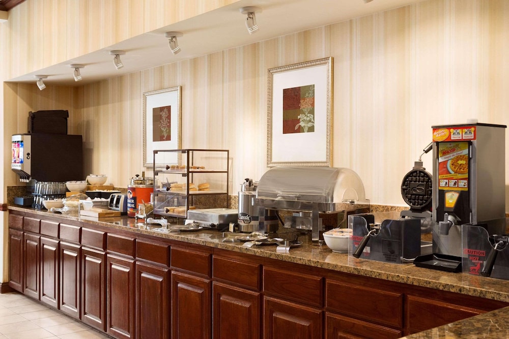 Country Inn & Suites by Radisson Conway AR - photo 50