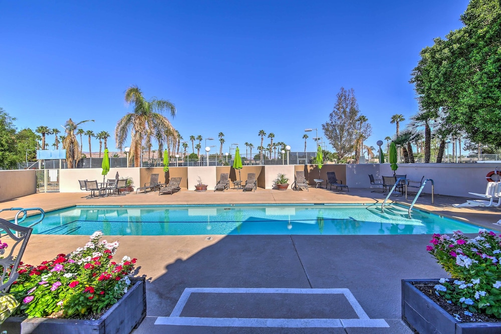 Resort Pools and Golf Palm Springs Condo - photo 31