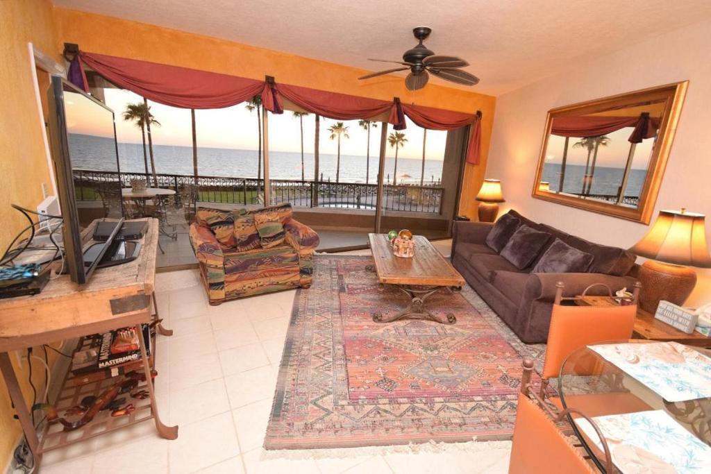 Sonora Spa Beachfront — 4-Star Luxury Hotel in Puerto Penasco, Mexico