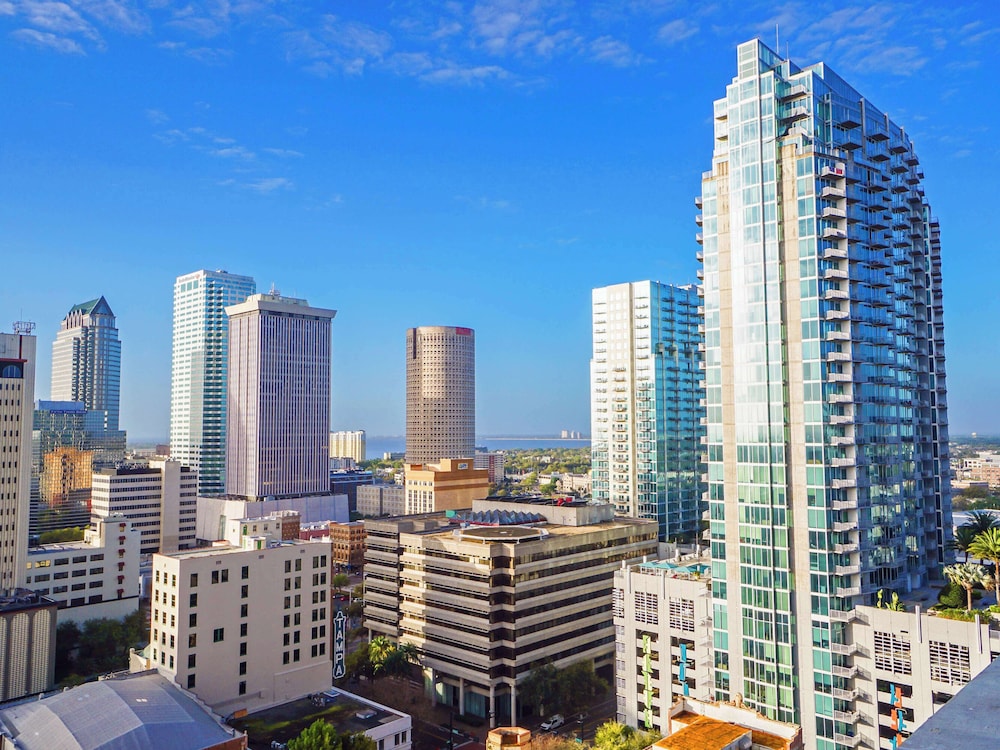 Hotel Flor Tampa Downtown Tapestry Collection by Hilton - photo 21