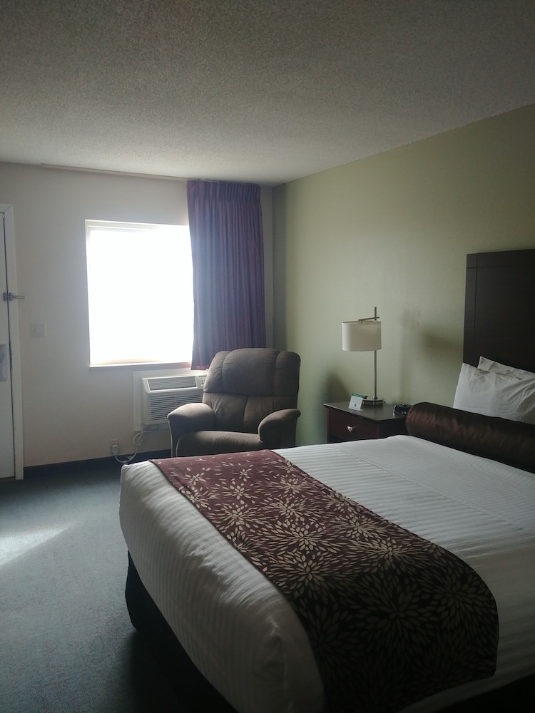 Boarders Inn & Suites by Cobblestone Hotels Broken Bow - photo 10