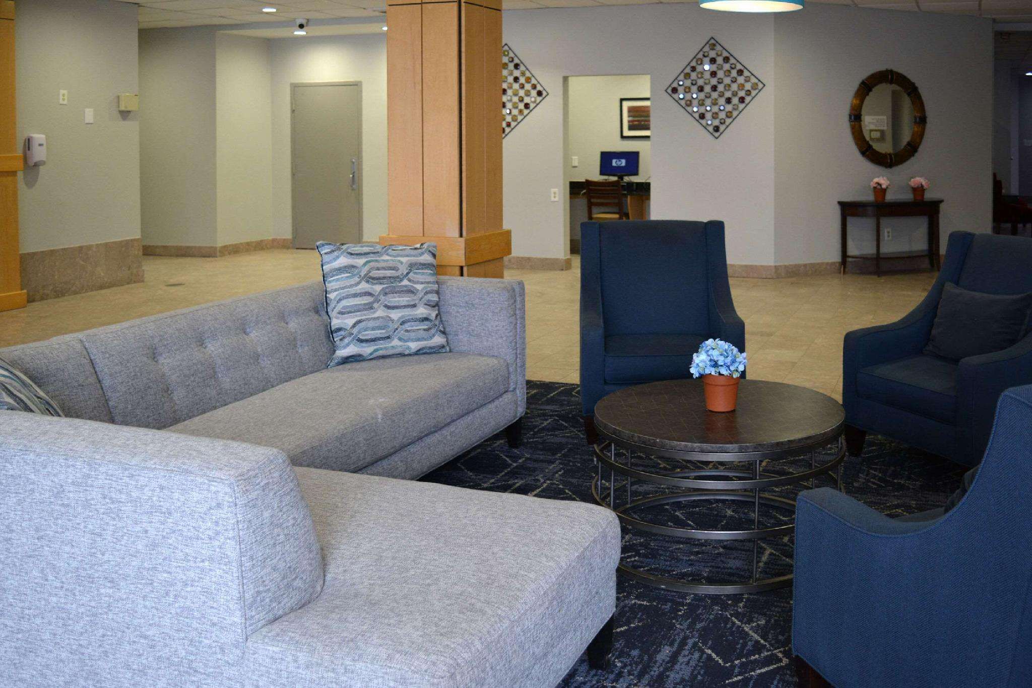 Suburban Studios East Syracuse Carrier Circle — hotel in East Syracuse