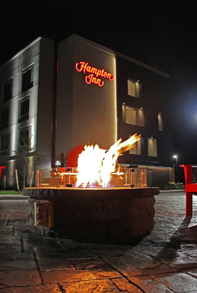 Hampton Inn Buffalo Amherst NY - photo 26