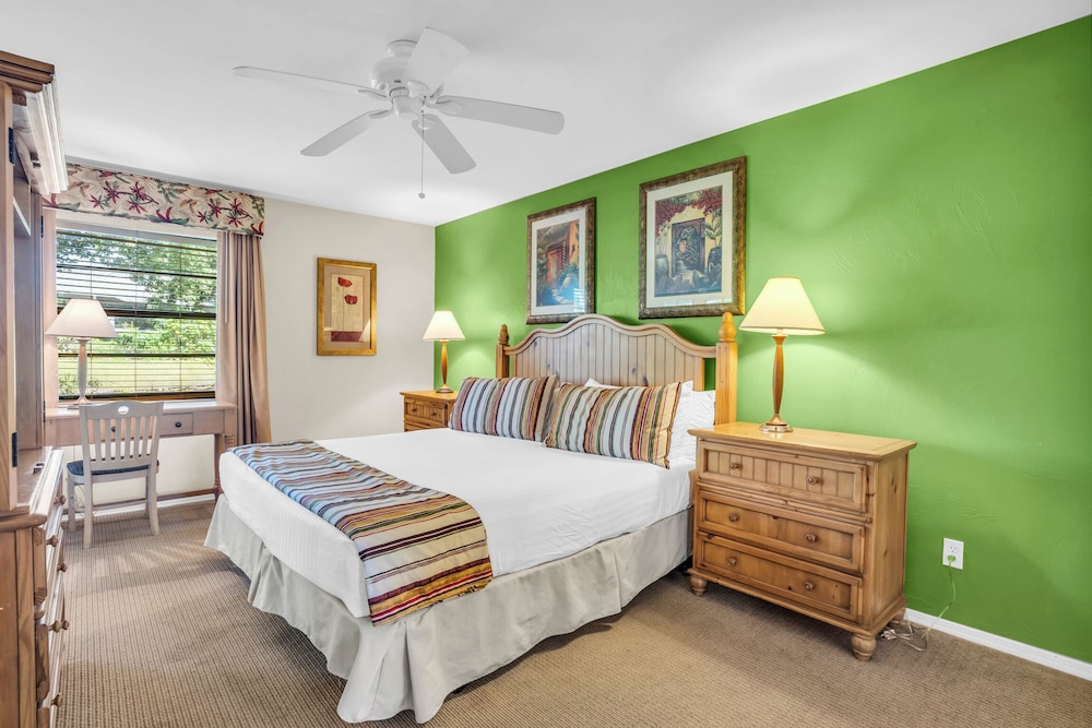 Park Shore Resort - photo 4