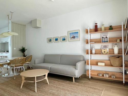 Adosado en calle Nereida in Chiclana De La Frontera, Spain