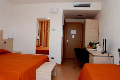 Menfi Beach Resort — Menfi — photo 2