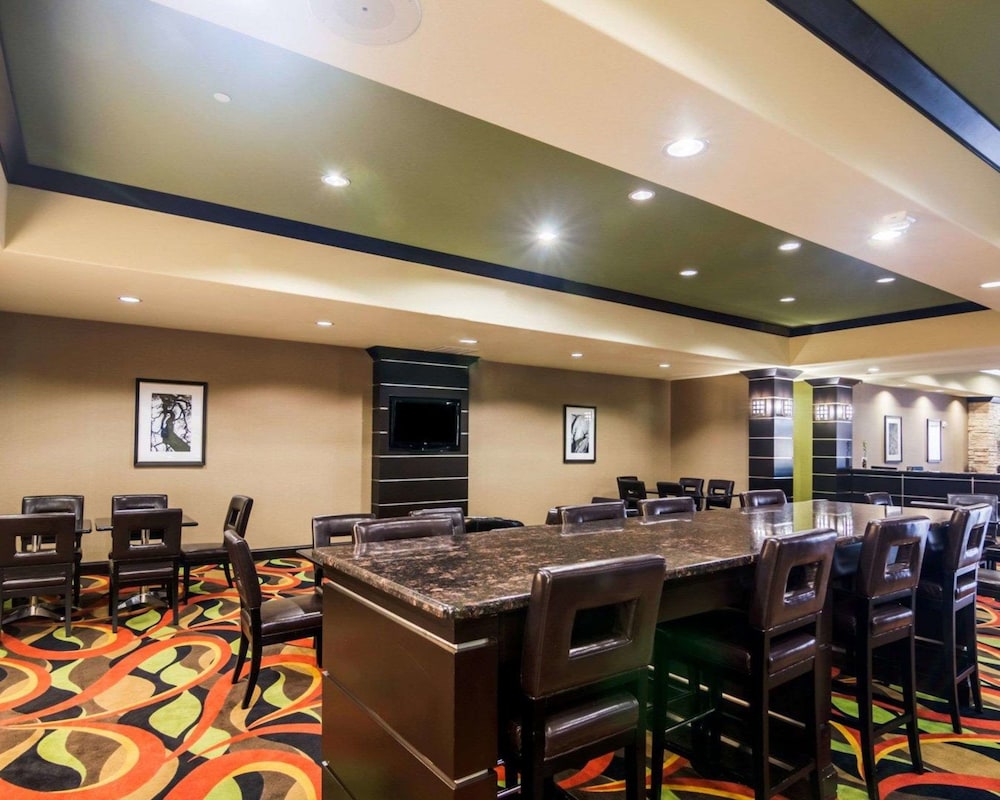 Spark by Hilton Amarillo Western Plaza - photo 39