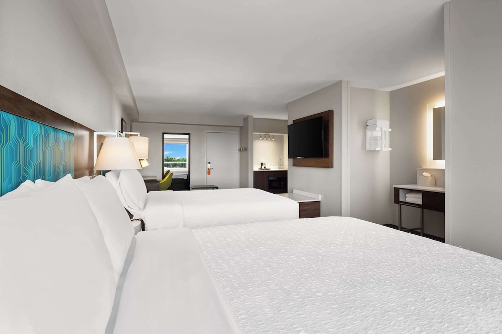 Hampton Inn Weston Ft. Lauderdale - photo 7