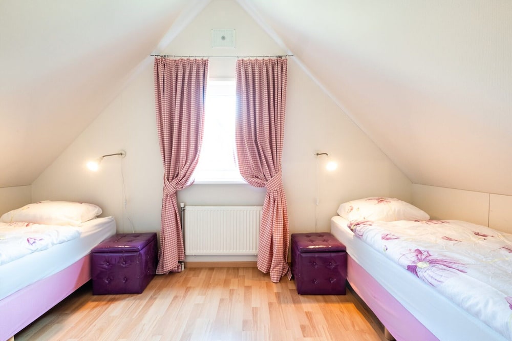 Holiday home in Sint Maartenszee for 6 — Schagen — photo 2