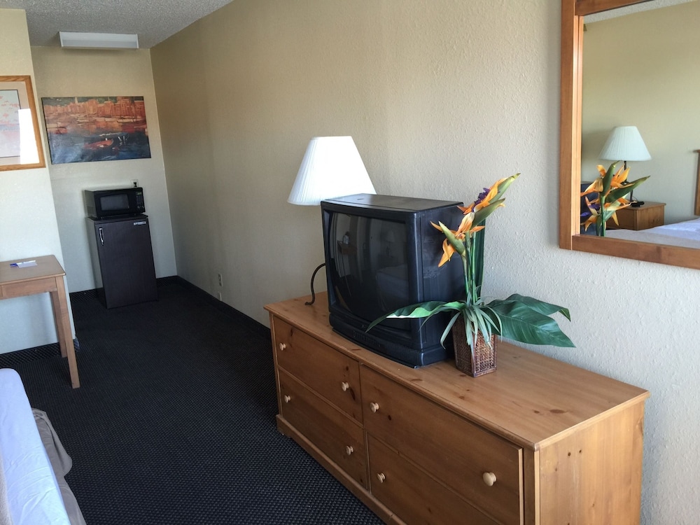 Motel 6 Henderson NV - photo 11
