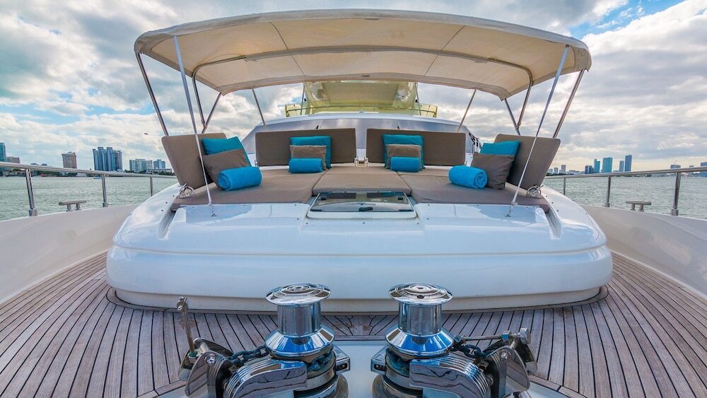 Miami Beach Luxury Yacht Charters - photo 7