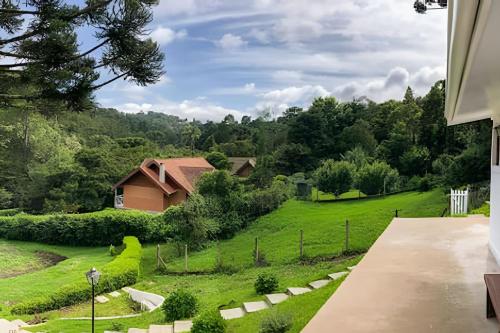 Linda residência em Campos do Jordão SP