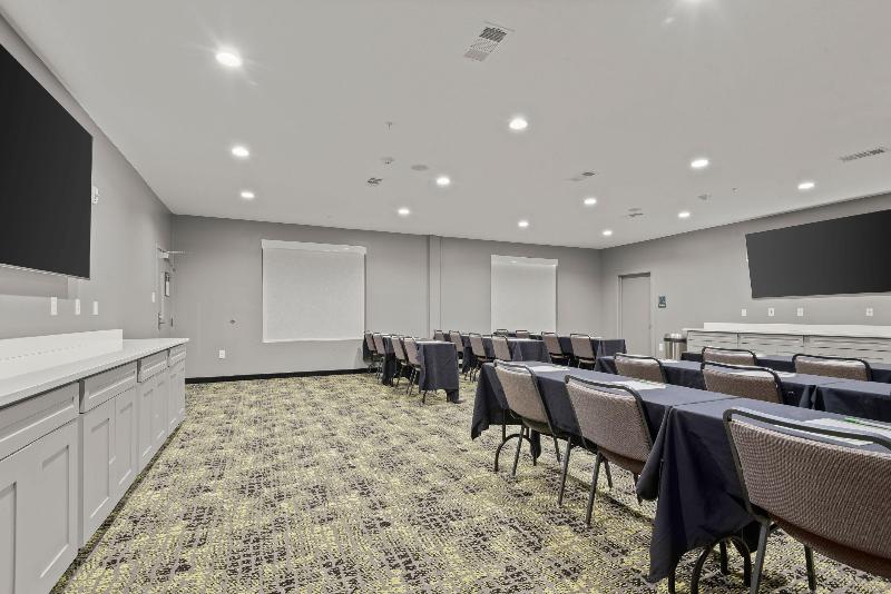 Best Western Plus Executive Residency Ascension Hotel - photo 99