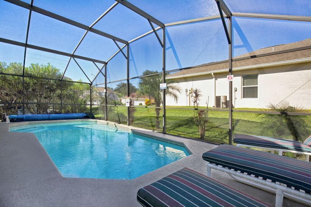 Pretty & Peaceful Golf Resort Gated Home w Pool - photo 16