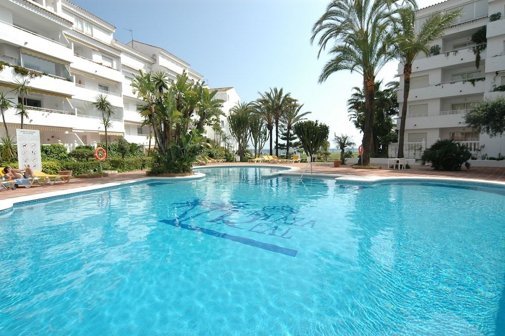 Heritage Resorts Club Playa Real — 4-Star Luxury Hotel in Marbella, Spain