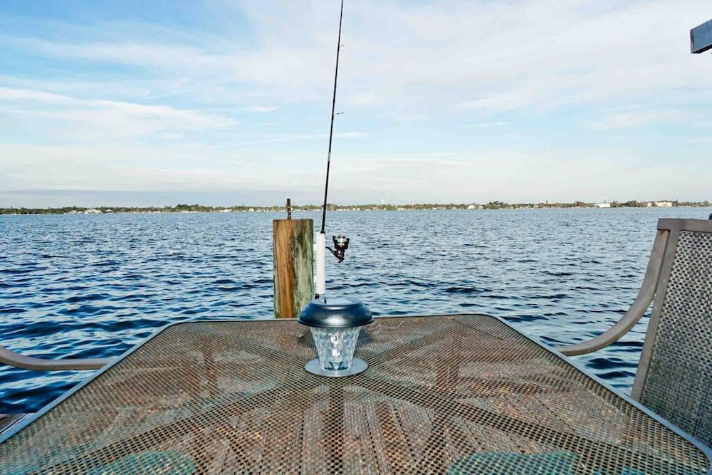 Waterfront Studio with Pool on Manasota Key - photo 29