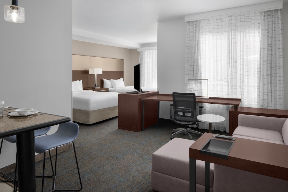Residence Inn By Marriott Santa Clarita Valencia - photo 17