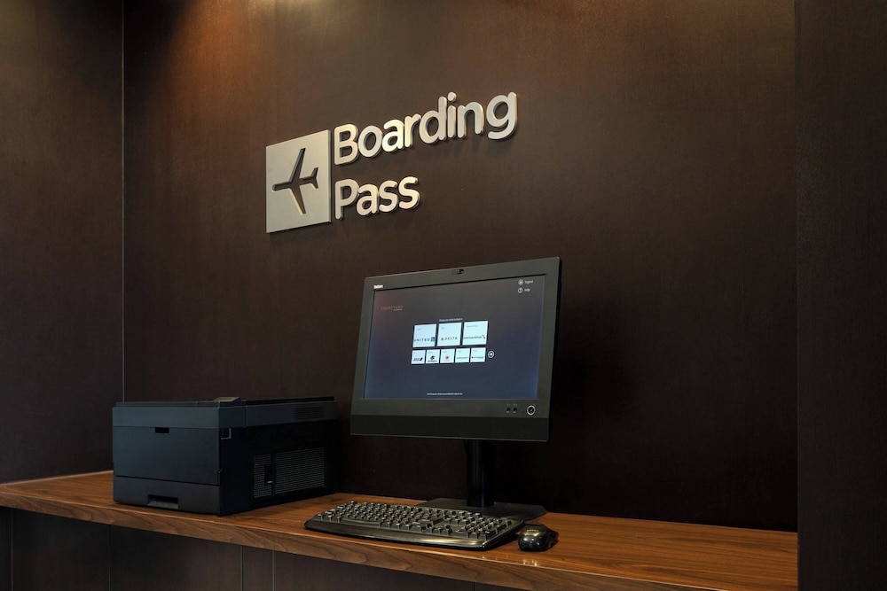 Courtyard by Marriott Denver Airport - photo 32