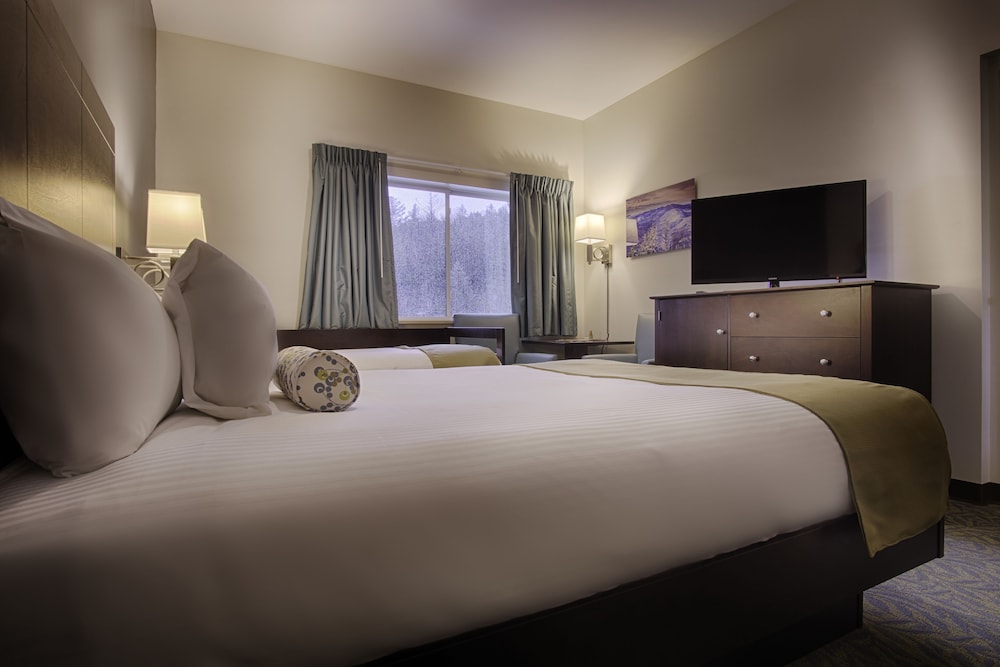 Sun & Ski Inn And Suites - photo 4