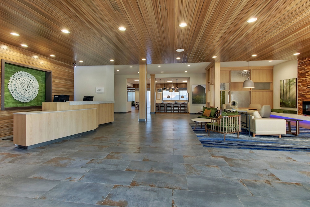 Fairfield Inn & Suites by Marriott Houston Brookhollow - photo 18