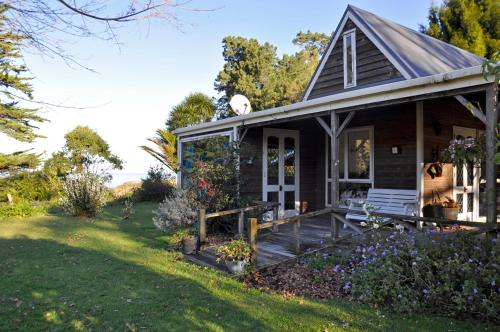 The Cottage — 4-Star Luxury Hotel in Wairoa, New Zealand