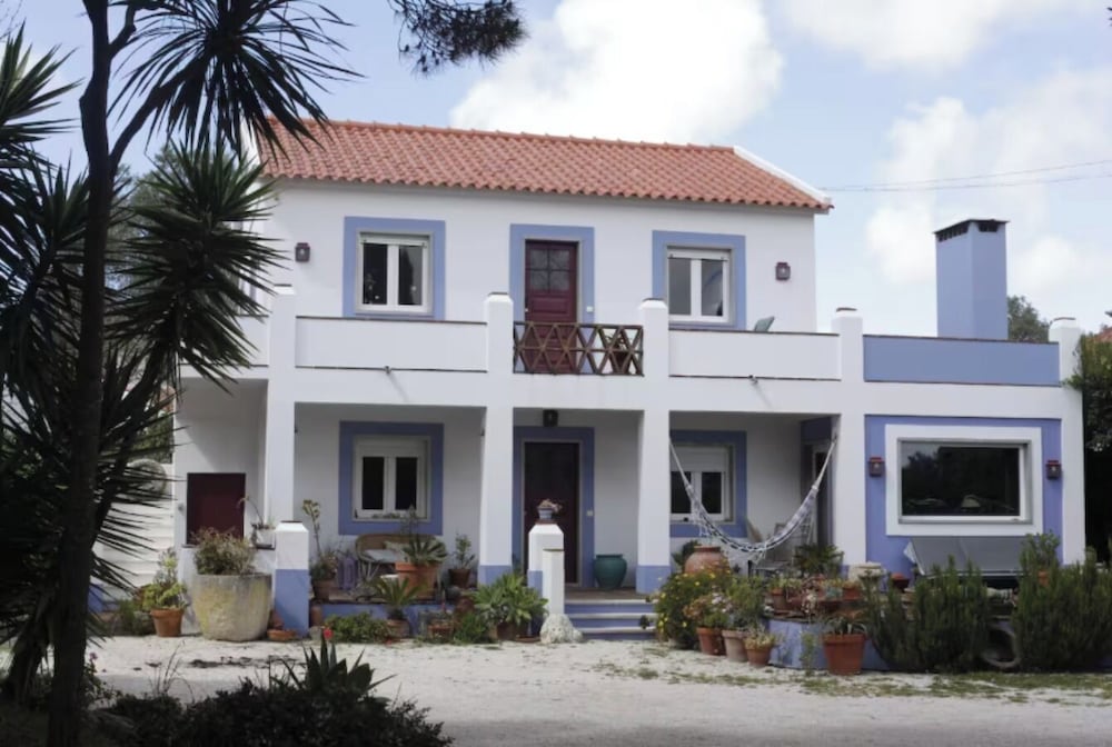 Sintra Farm Villa Guest House — 4-Star Luxury Hotel in Sintra, Portugal