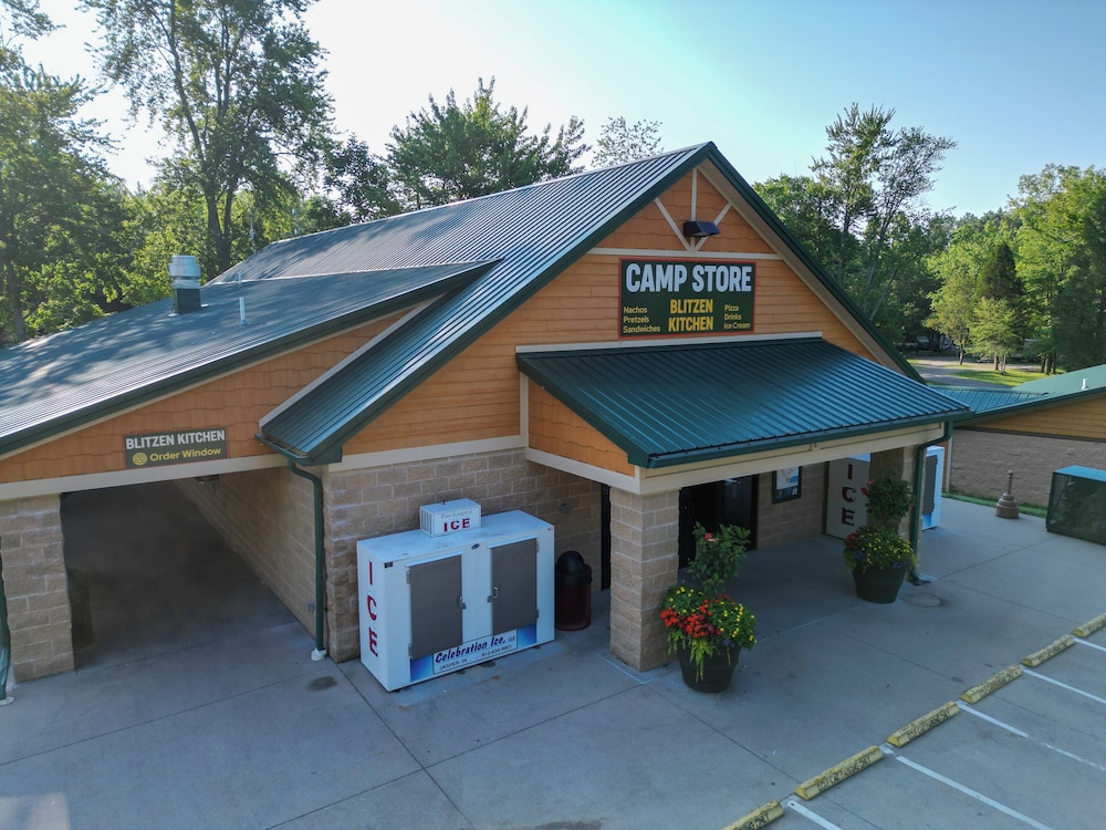 Lake Rudolph Campground & RV Resort - photo 16