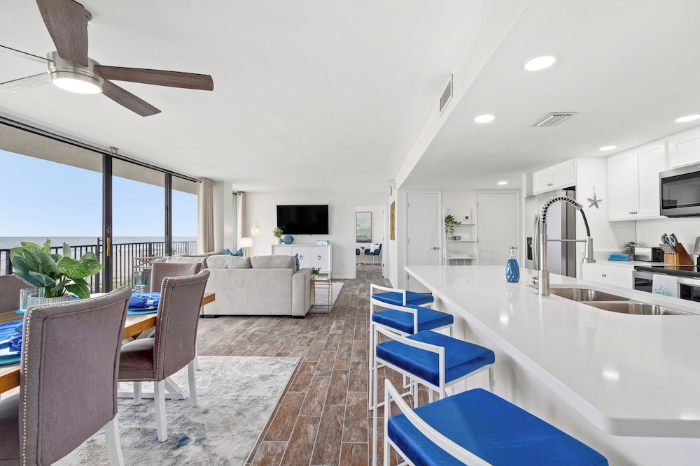 Sandpiper Beacon Beach Resort - photo 263