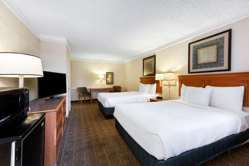 La Quinta Inn by Wyndham Bossier City - photo 16
