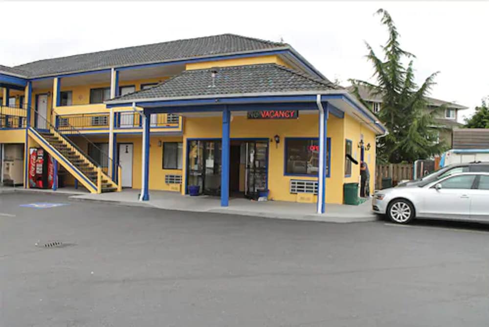 Sumner Motor Inn - photo 18
