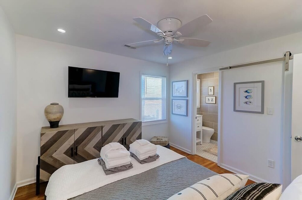 1619 E Ashley Namastay Oceanfront 4 Bedrooms - photo 7