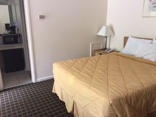 Royal Inn Victor - photo 23