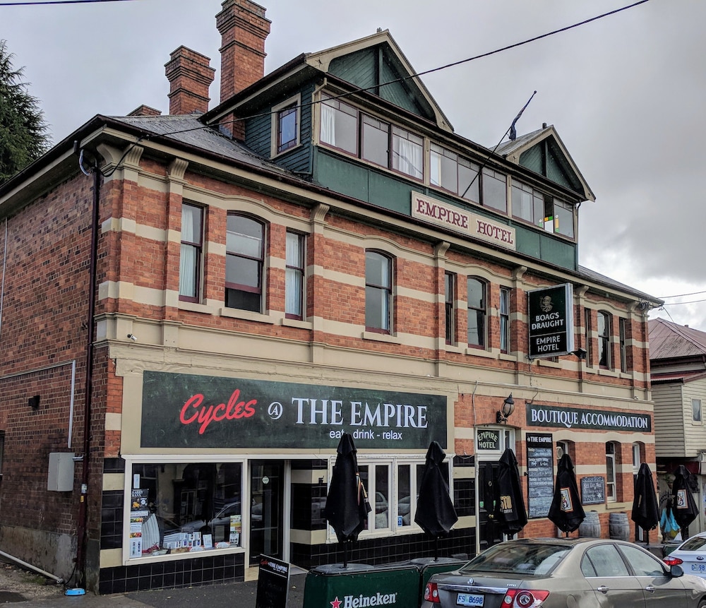 The Empire Hotel Deloraine — 4-Star Luxury Hotel in Deloraine, Australia