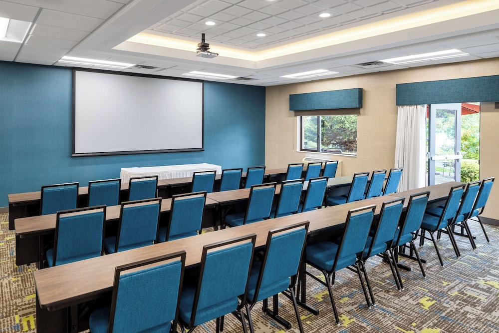 Hampton Inn Richland Tri Cities - photo 56