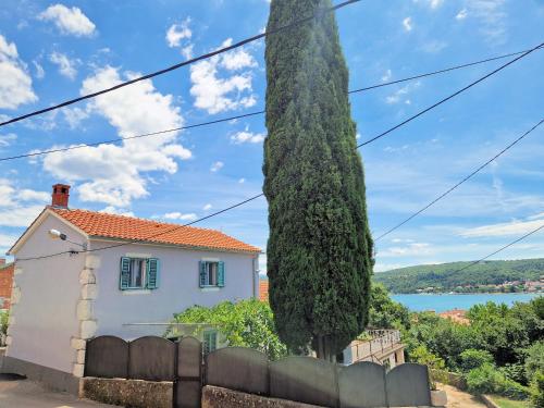 Villa Lavanda — 4-Star Luxury Hotel in None, Croatia
