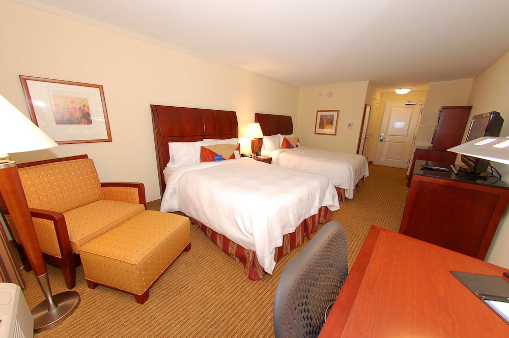 Hilton Garden Inn Bowling Green - photo 18