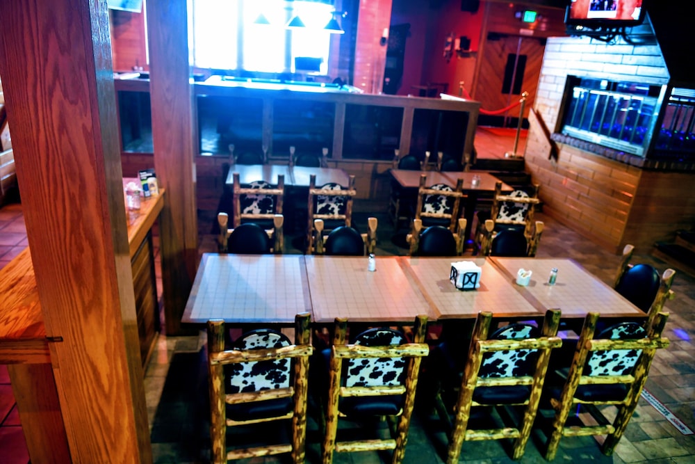 Douglas Inn & Conference Center - photo 45