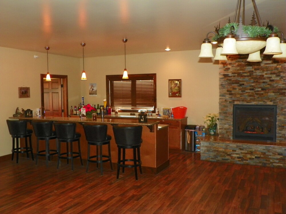 Dakota Prairie Lodge & Resort - photo 2