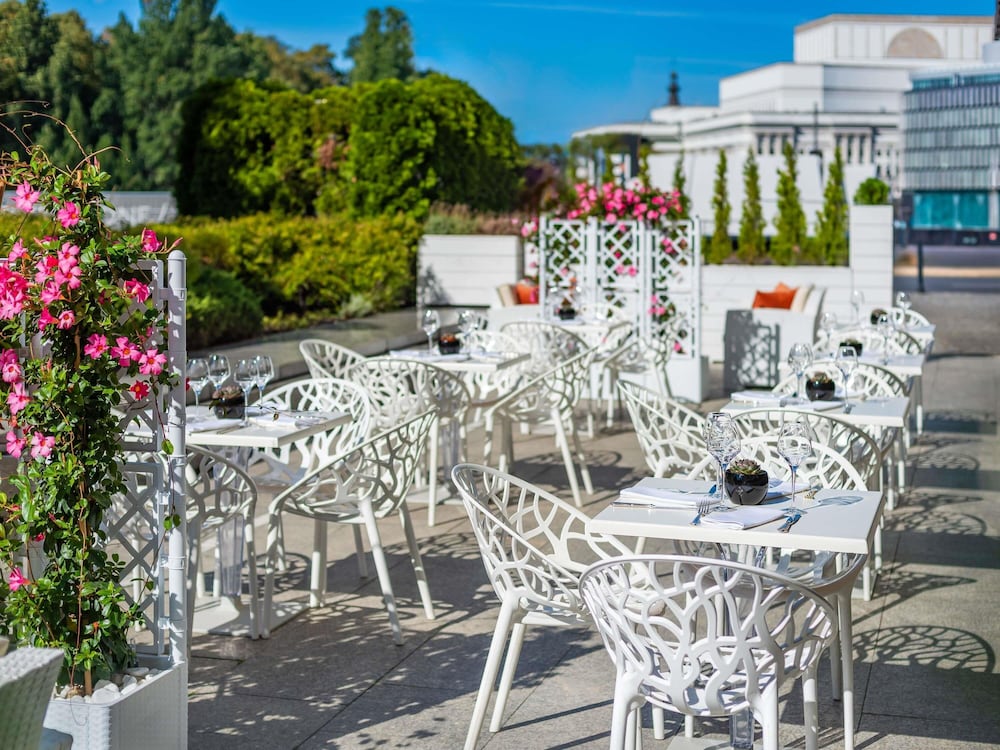 מזון ומשקאות